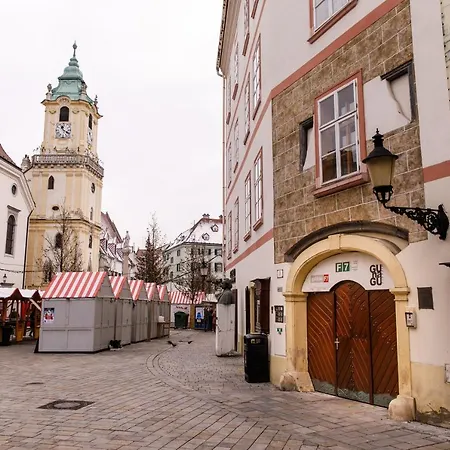 Sophie - Old Town Apartman *